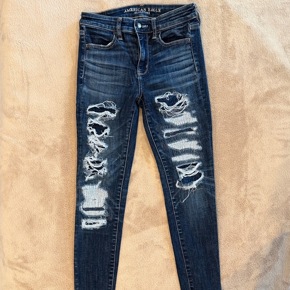 American Eagle Outfitters Women's Ripped Dark Blue Skinny Jeans